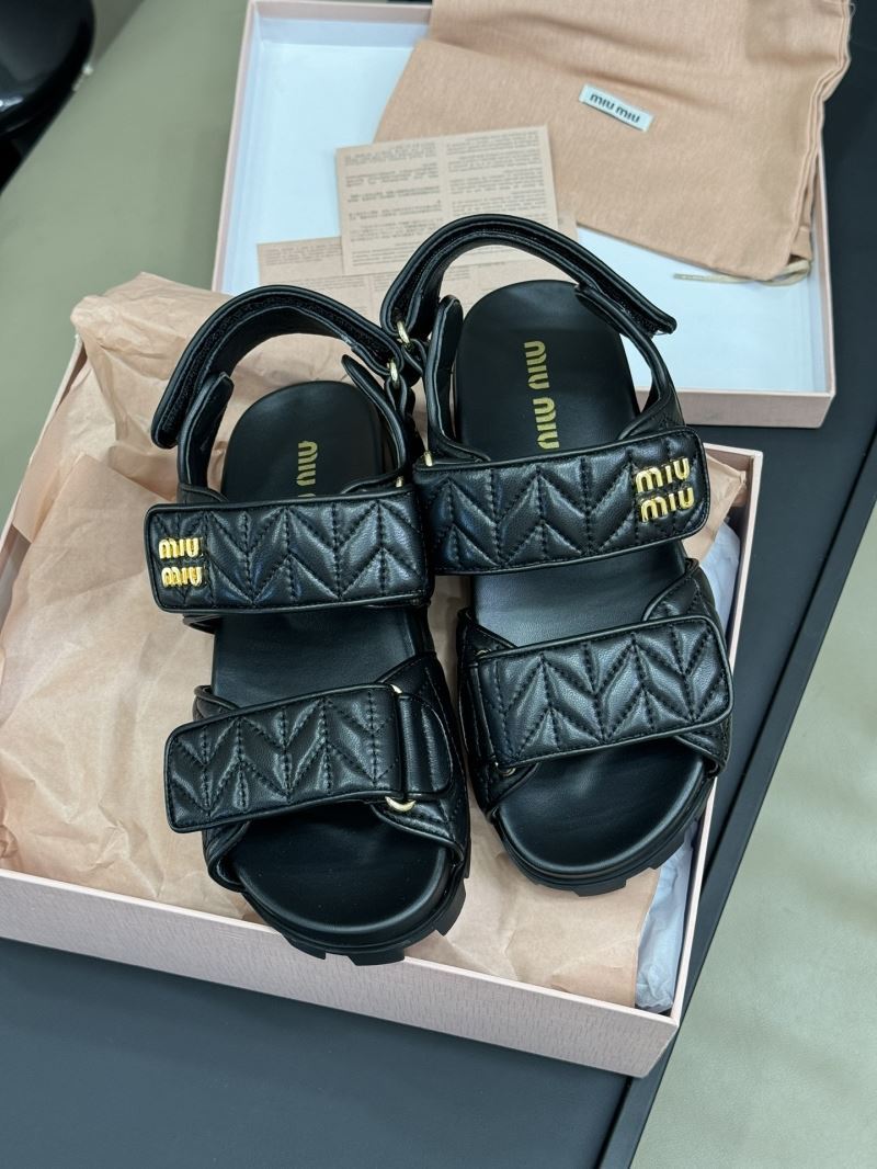 Louis Vuitton Slippers